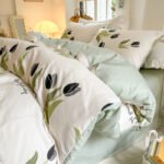 Cotton Four-piece Set Simple Small Floral Bedding - Image 9