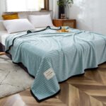 Magic Fleece Blanket Multifunctional Blanket Thickening Fleece Nap Air Conditioning Blanket - Image 6