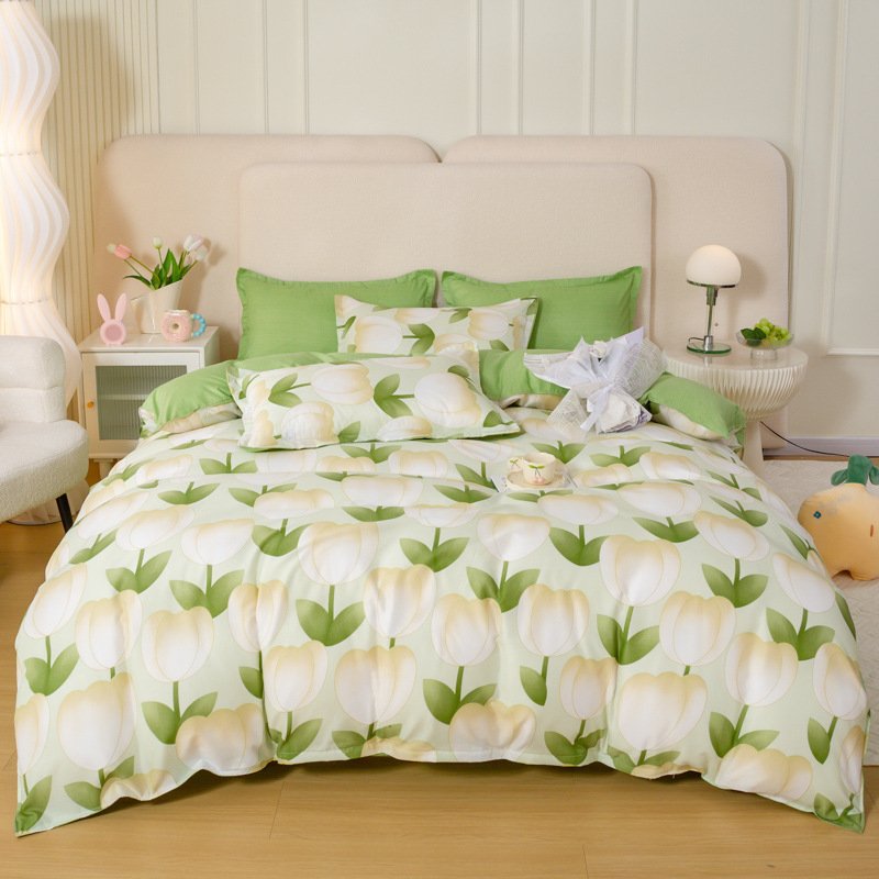 23e652d3-1336-43e8-a548-550135cb2d3b.jpg New Aloe Cotton Four-piece Bedding Set - Image 1