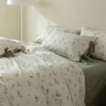 Retro Nude Floral Cotton Four-Piece Bedding Set - Image 10