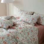 Retro Nude Floral Cotton Four-Piece Bedding Set